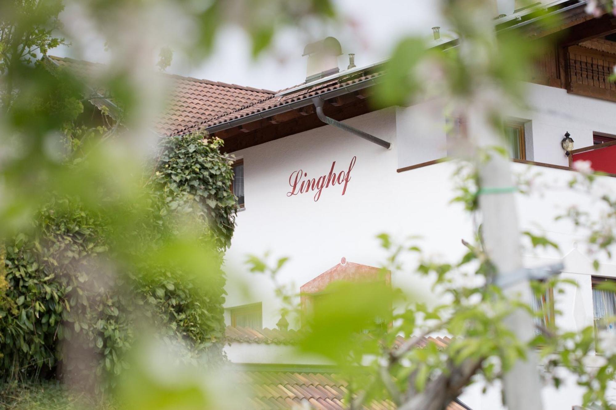 Bed and Breakfast Linghof Dorf Tirol Exterior foto