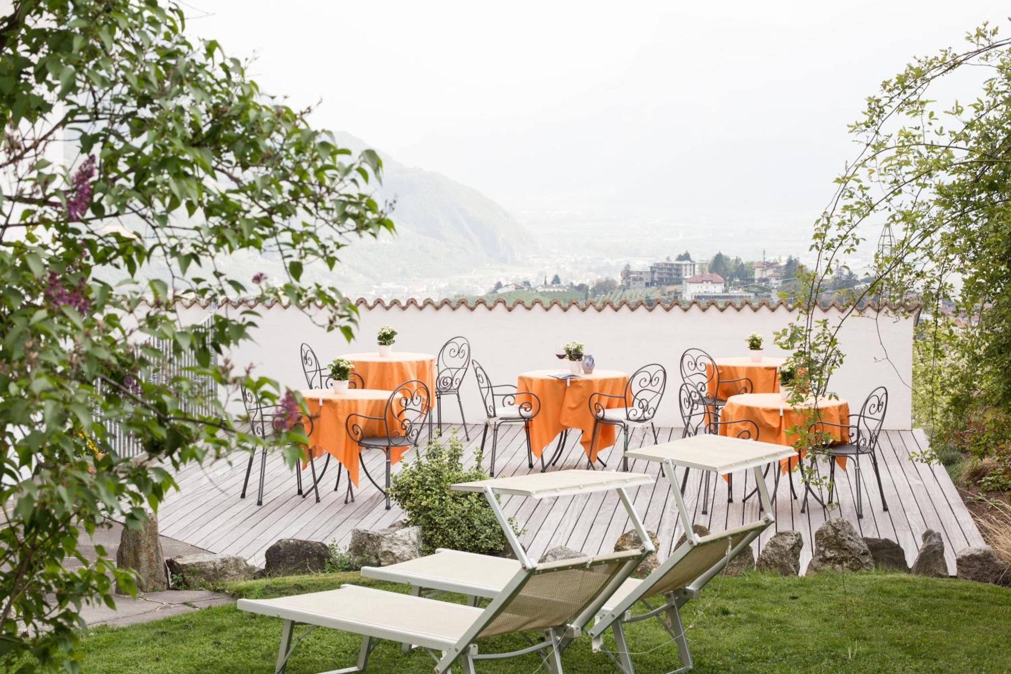 Bed and Breakfast Linghof Dorf Tirol Exterior foto