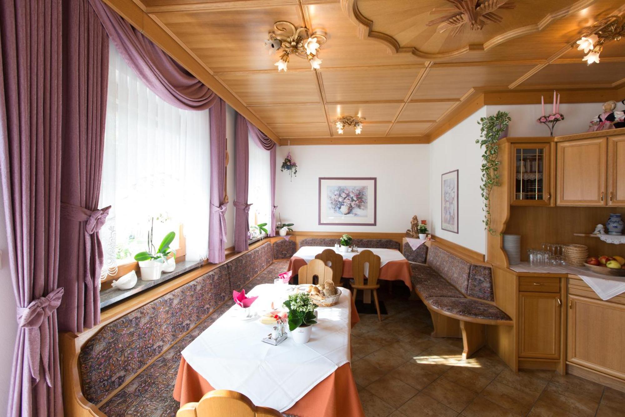 Bed and Breakfast Linghof Dorf Tirol Exterior foto