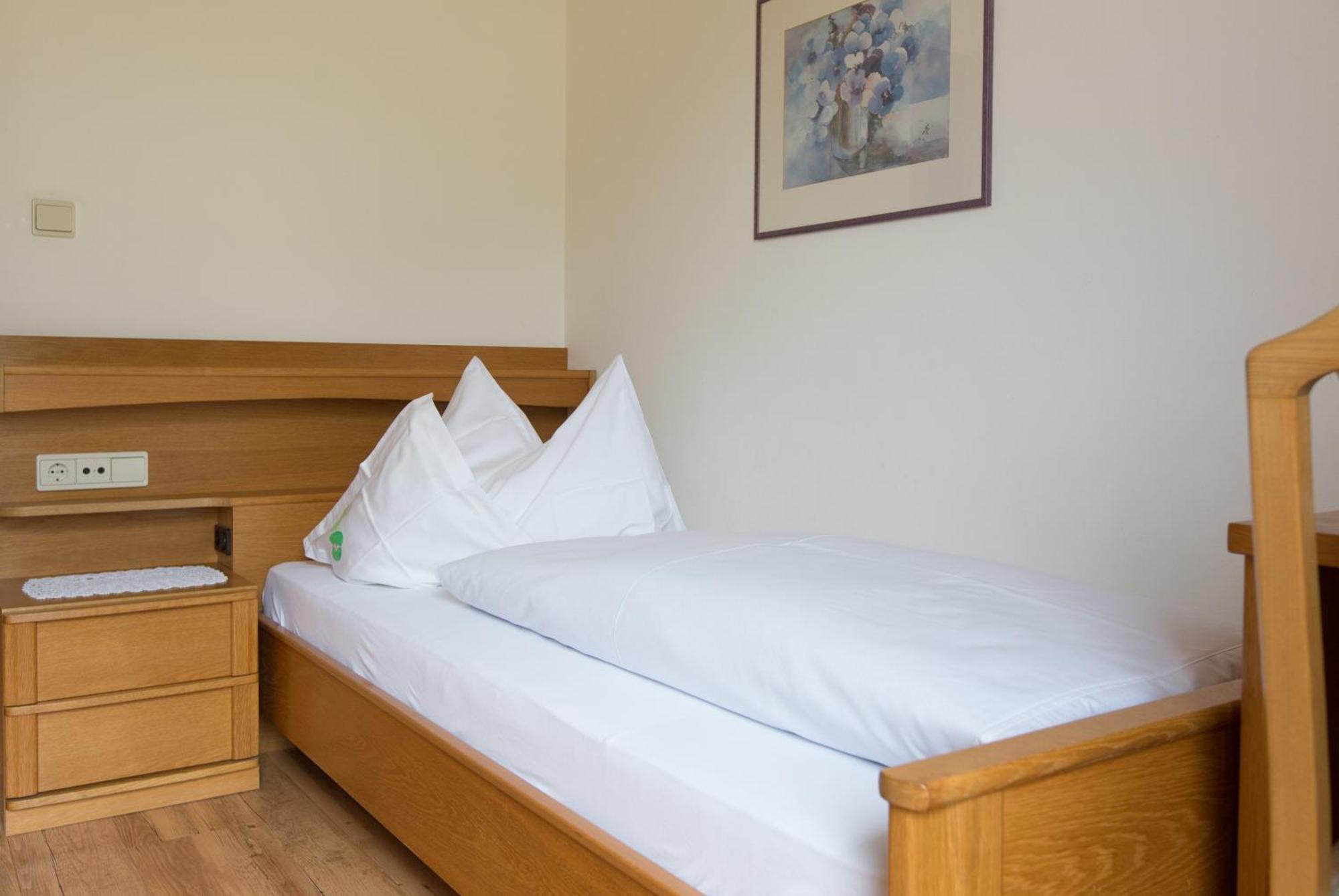 Bed and Breakfast Linghof Dorf Tirol Exterior foto